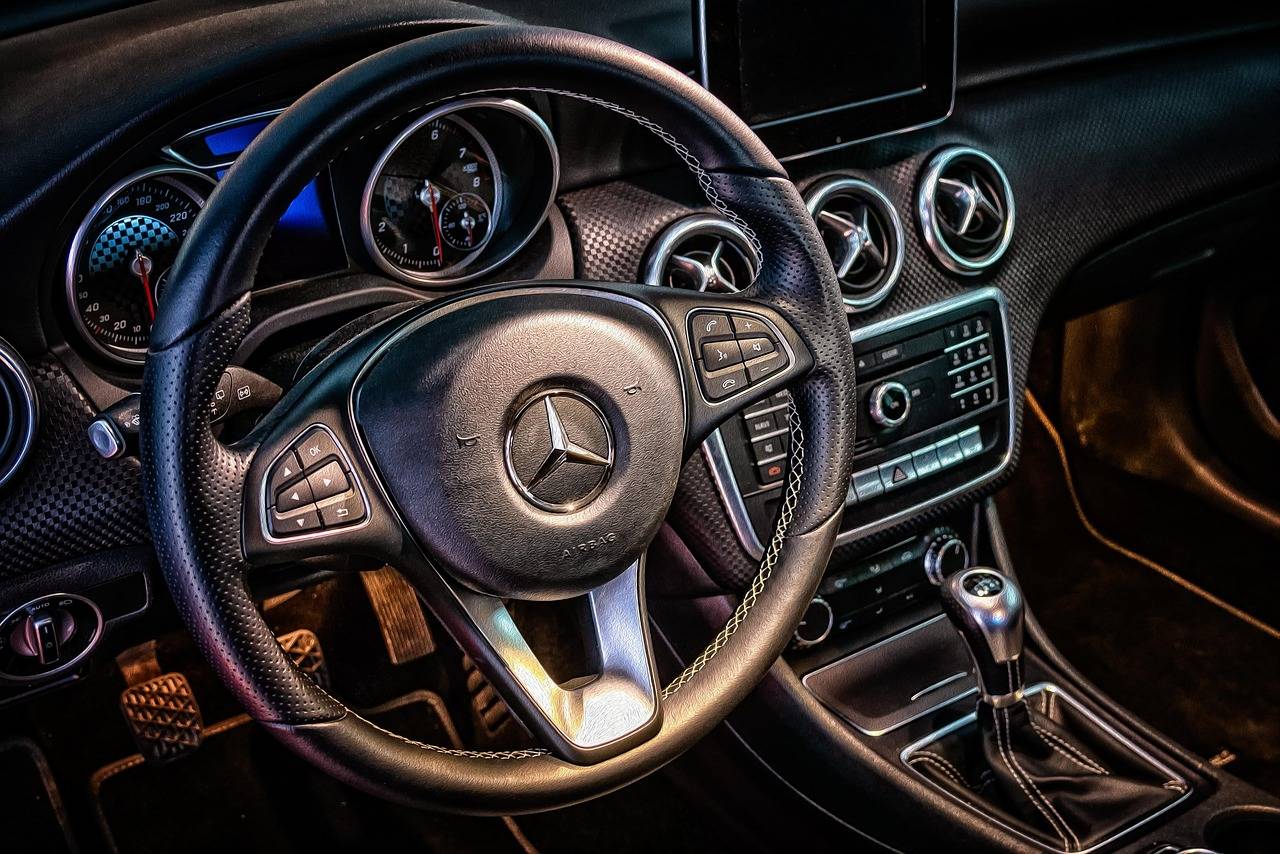 Mio MiVue C330 jaka karta pamięci sprawdzi się w tym wideorejestratorze?